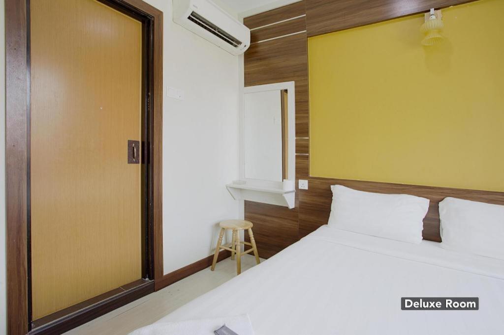 Golden Night Hotel Subang Jaya Exterior foto
